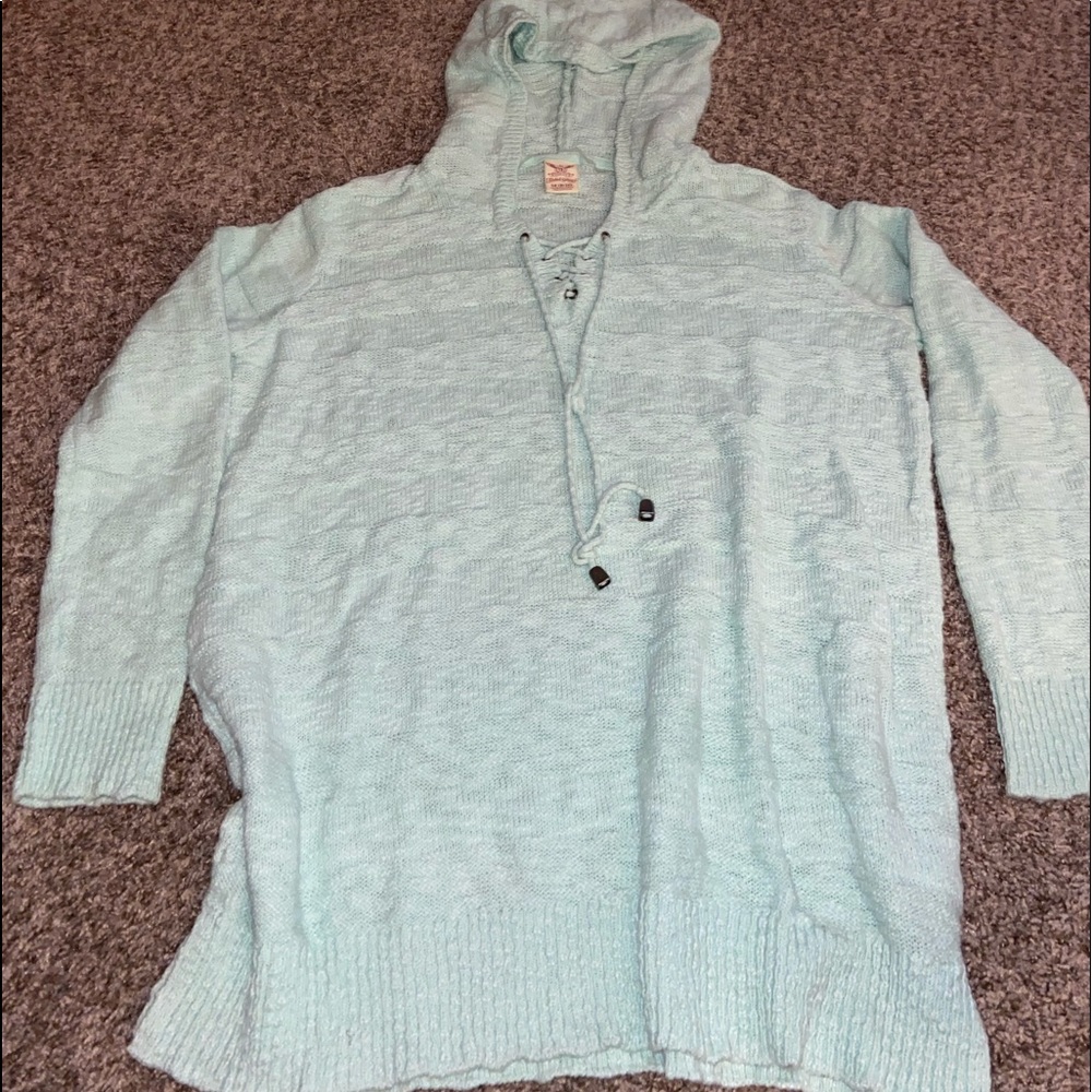 Hooded sweater